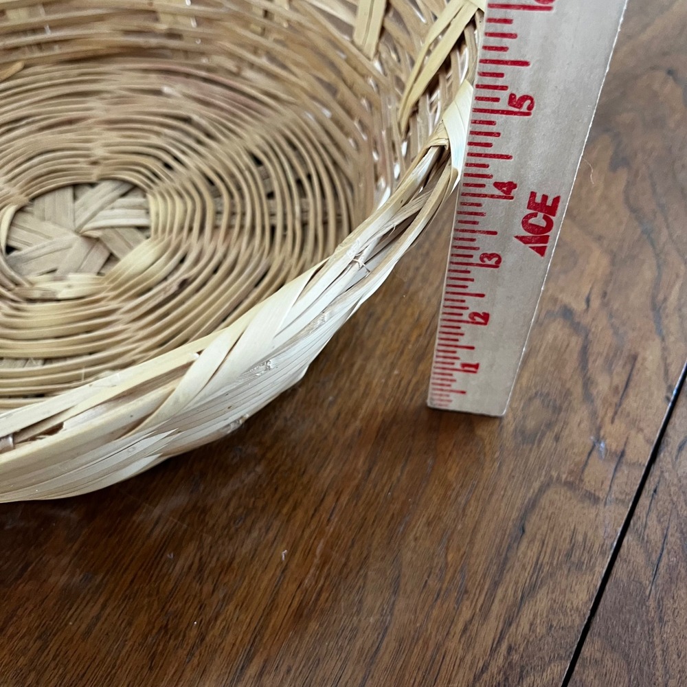 Vinage Rattan Basket - Picture 5 of 6